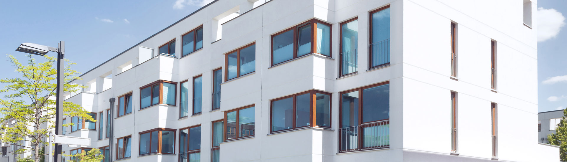 Caixilharia de madeira para janelas